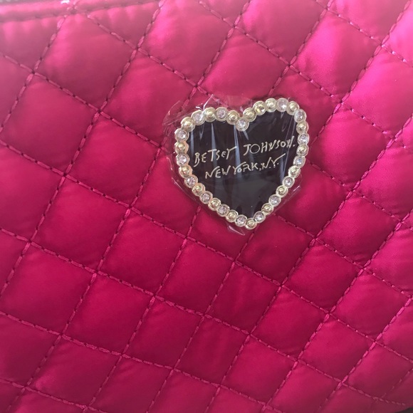 Betsey Johnson Emojis 2 Piece Cosmetic Case Set - Picture 4 of 8